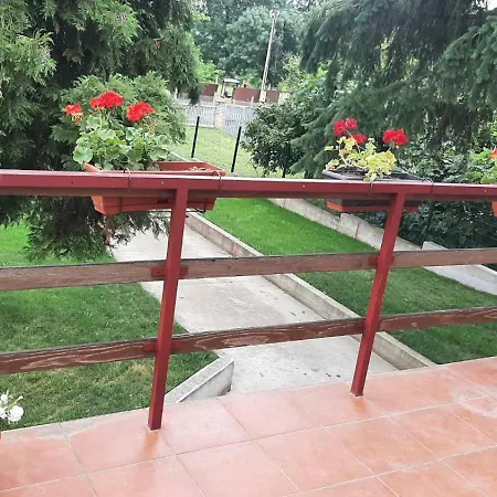 Sanctuary 30 Min From Downtown Belgrade